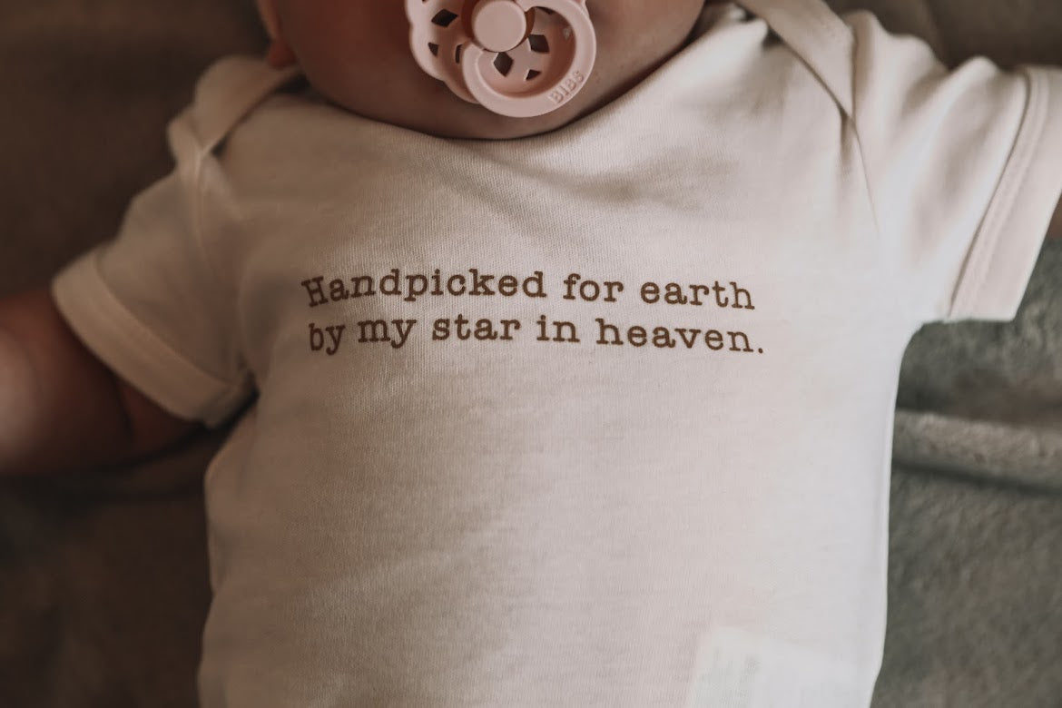 Baby rompertje 'Handpicked for earth by my star in heaven'