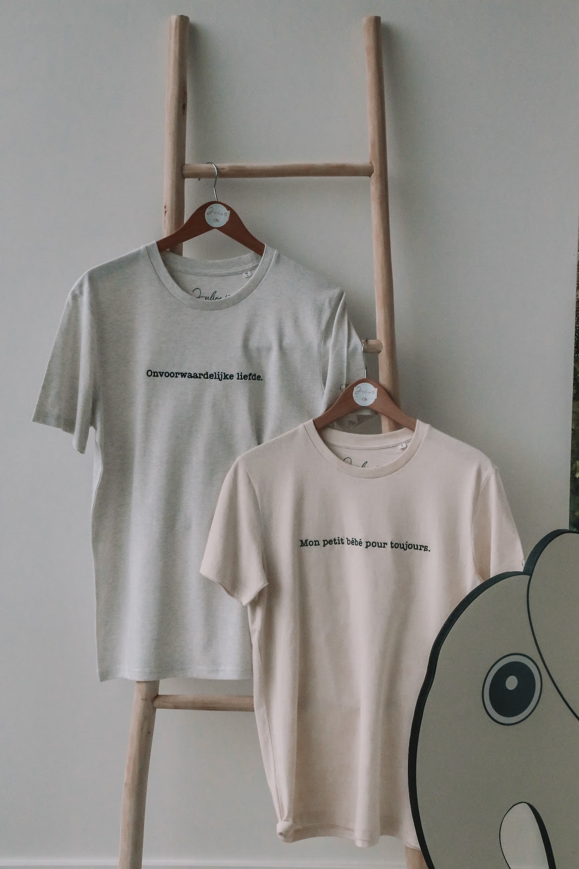 T-shirt 'Onvoorwaardelijke liefde'